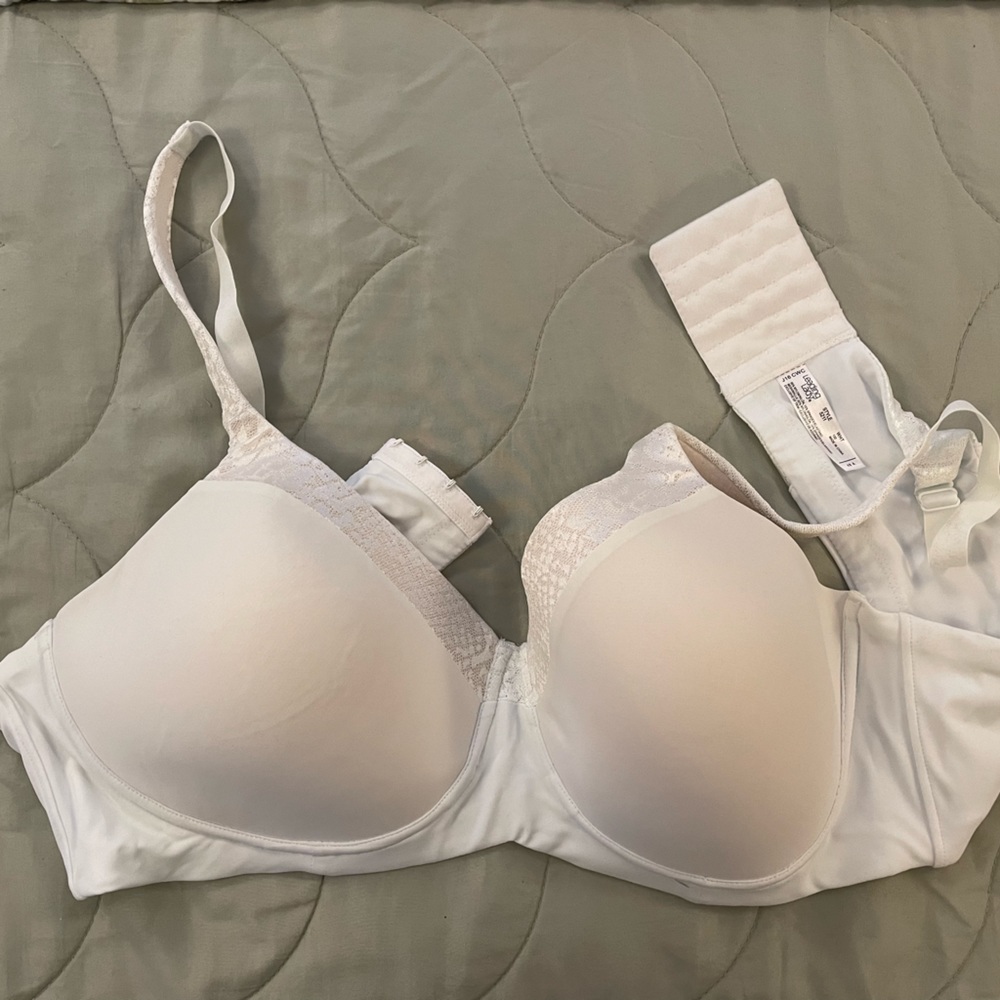 The Brigitte Luxe Wirefree - T-Shirt Bra 48A